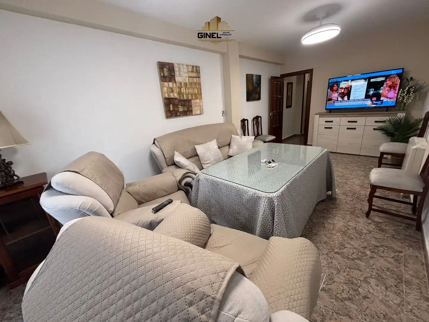 Sala d'estar de Pis de lloguer en Jaén amb Aire condicionat, Calefacció i Terrassa