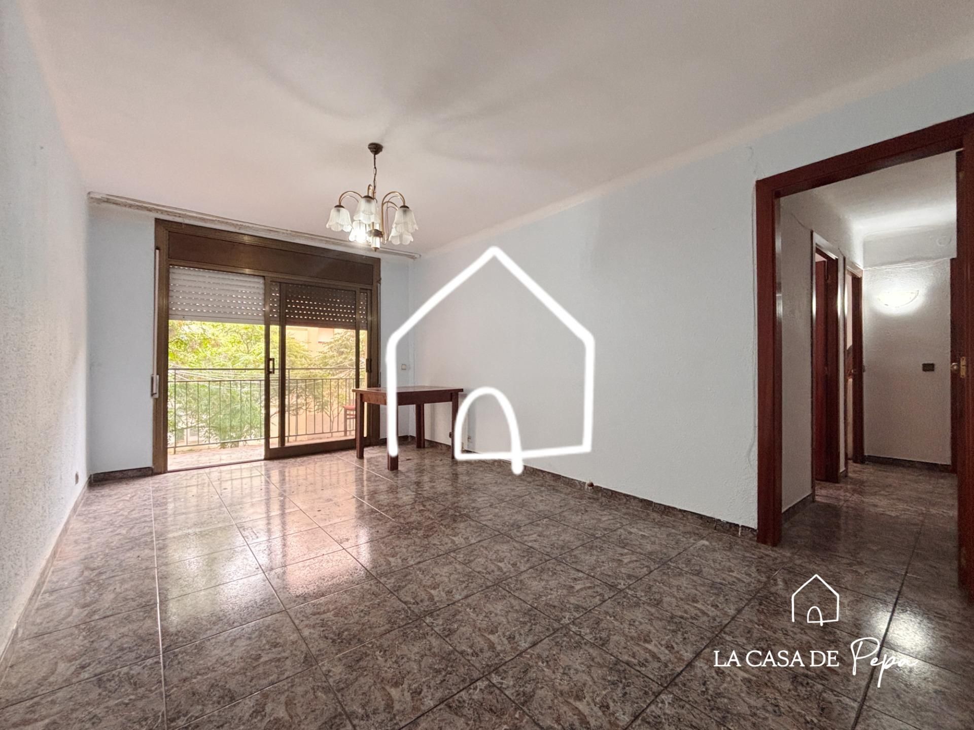 Exterior view of Flat for sale in Viladecans  with Balcony