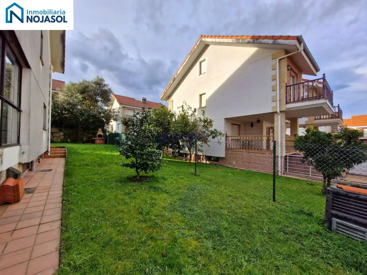 Garten von Einfamilien-Reihenhaus zum Verkauf in Argoños  mit Heizung, Privatgarten und Terrasse