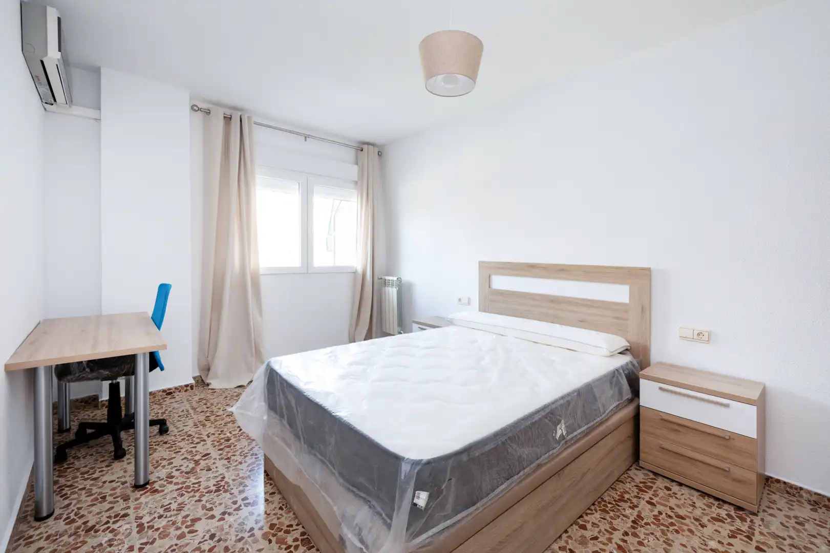 Flat for rent in Camino de Ronda, 118, Camino de Ronda