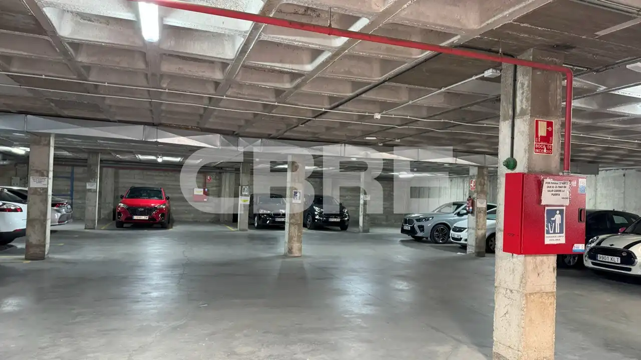 Parking de Nave industrial de alquiler en Pinto