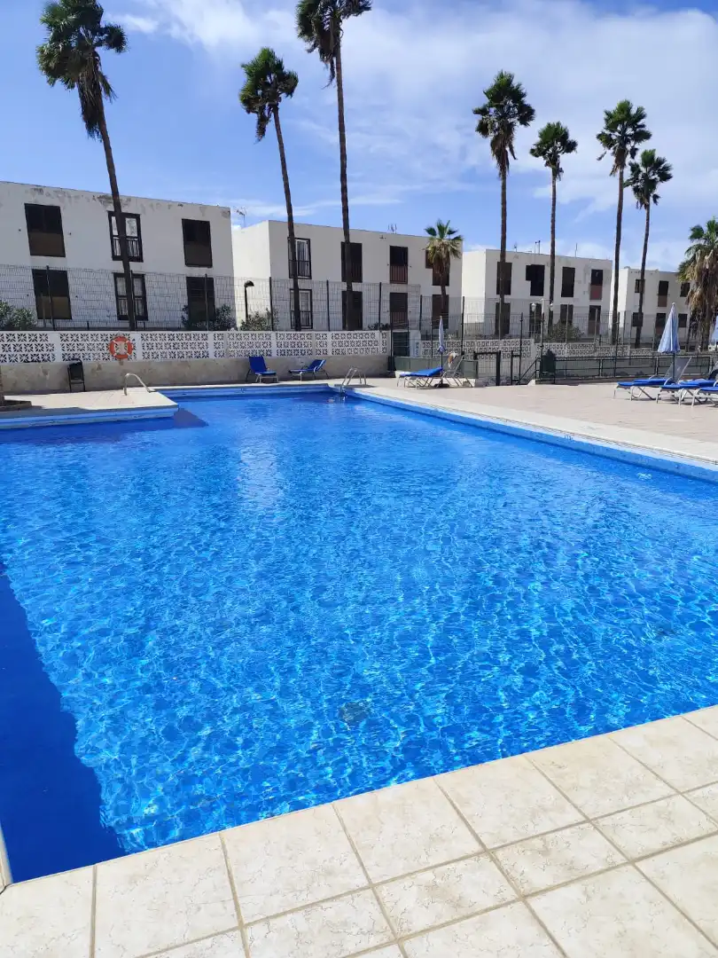 Piscina de Dúplex en venda en Arona amb Moblat