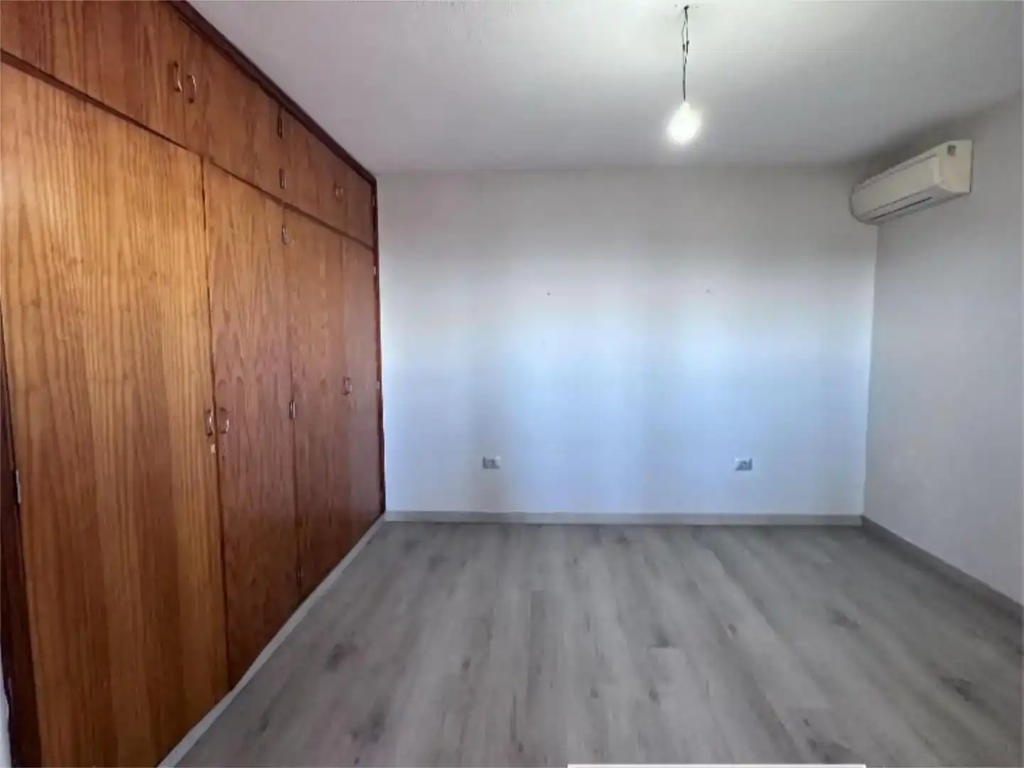 Dormitori de Casa o xalet en venda en Vega de San Mateo amb Aire condicionat, Piscina i Balcó