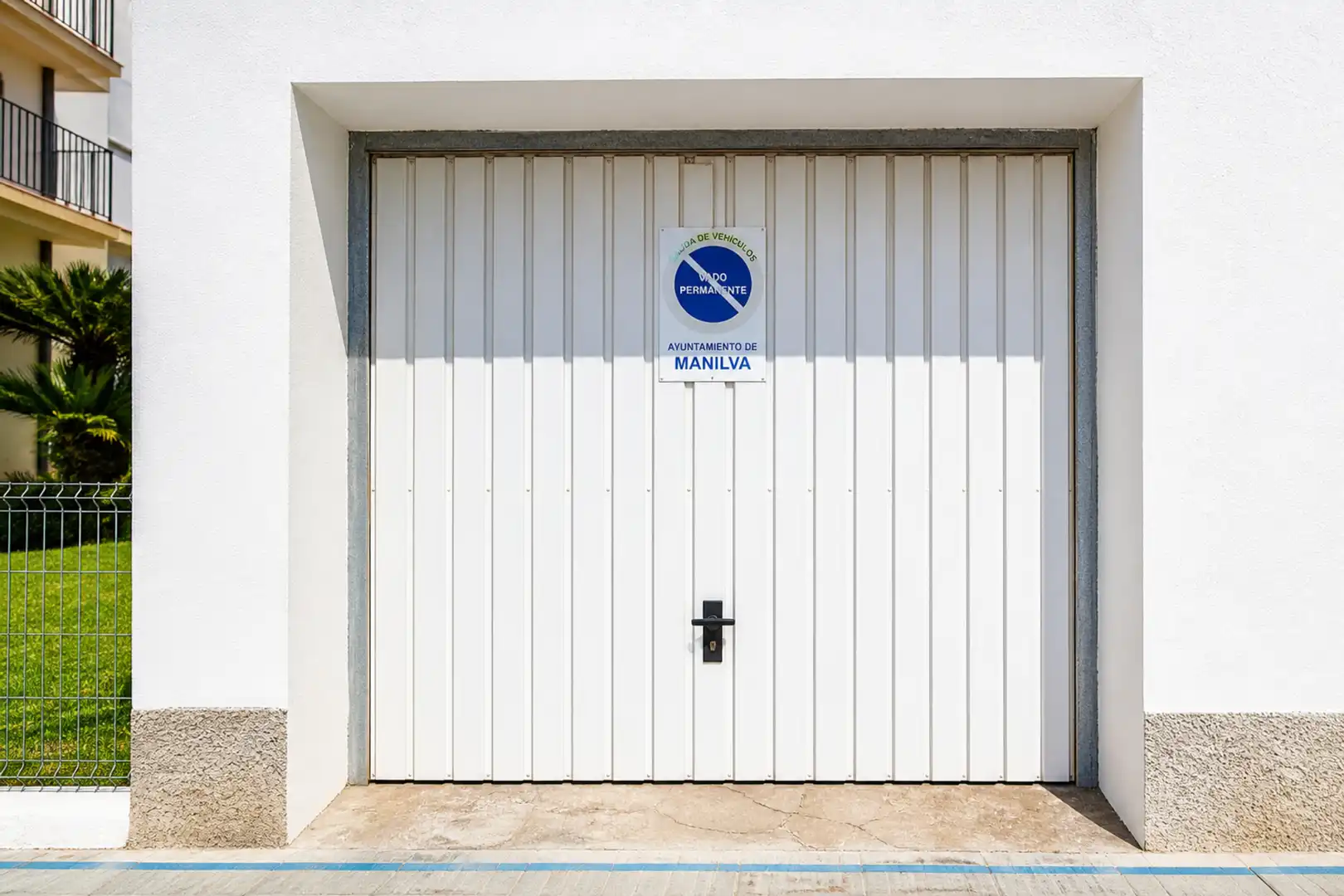 Parkplatz von Dachboden zum Verkauf in Manilva mit Klimaanlage, Terrasse und Schwimmbad