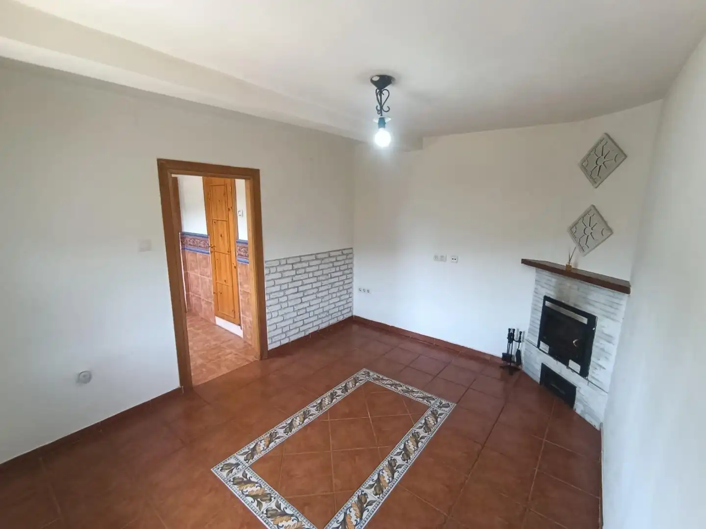 Wohnzimmer von Country house zum Verkauf in San Martín del Rey Aurelio mit Balkon