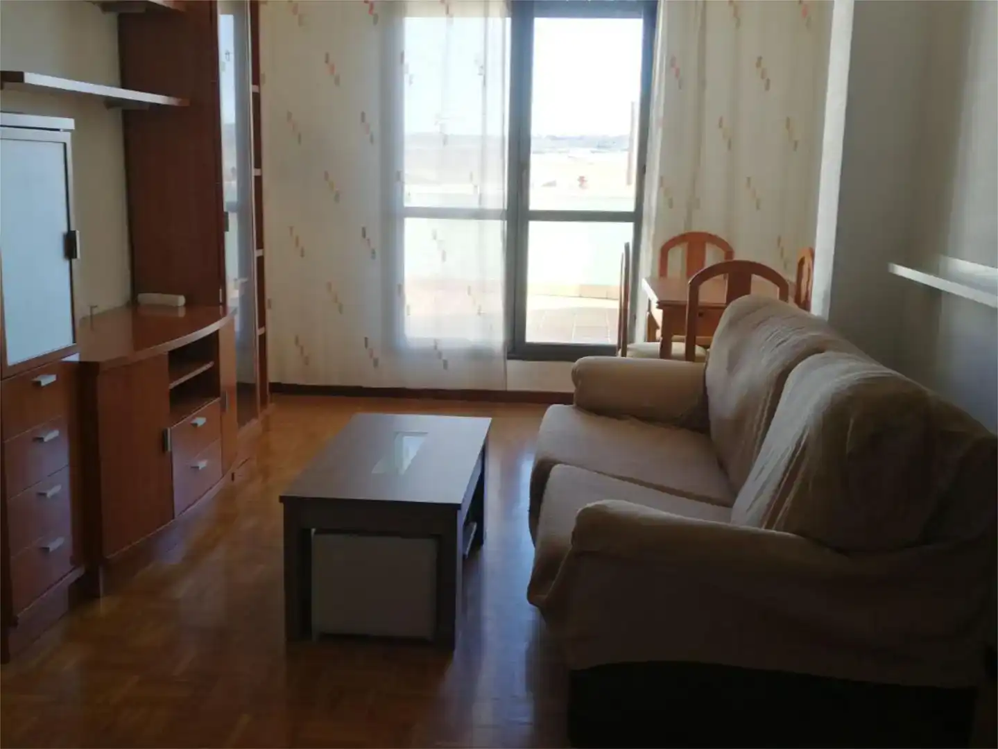 Sala d'estar de Pis en venda en El Cristo
