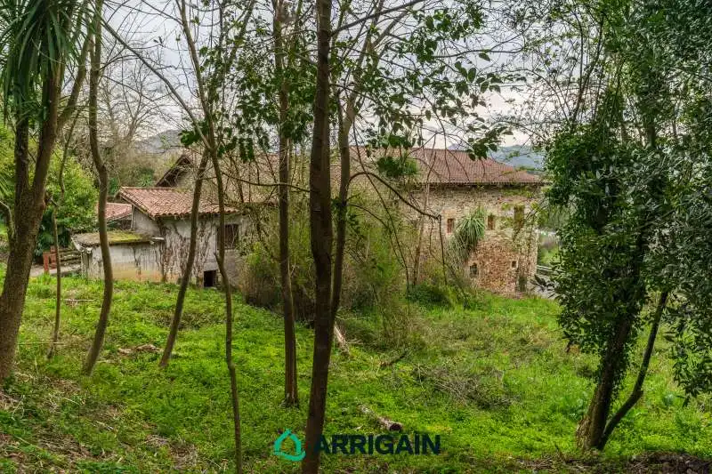 Casa o xalet en venda en Donostia - San Sebastián  amb Calefacció, Jardí privat i Traster