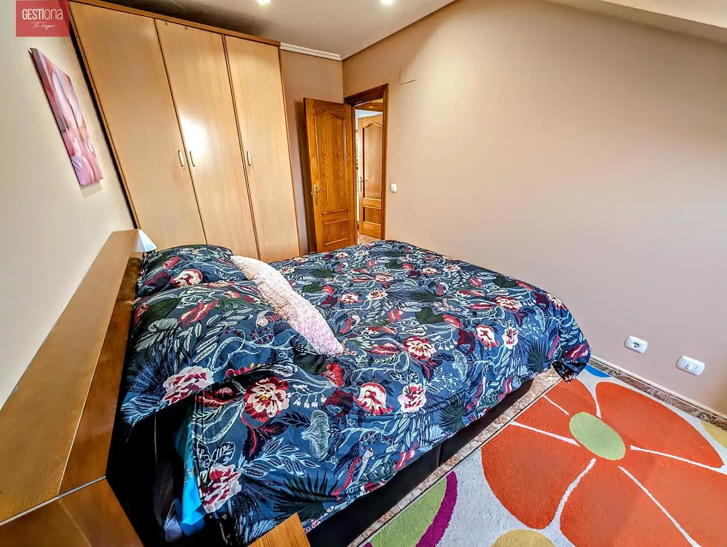 Habitación de Casa adosada en venta en Arnuero con Calefacción, Jardín privado y Terraza