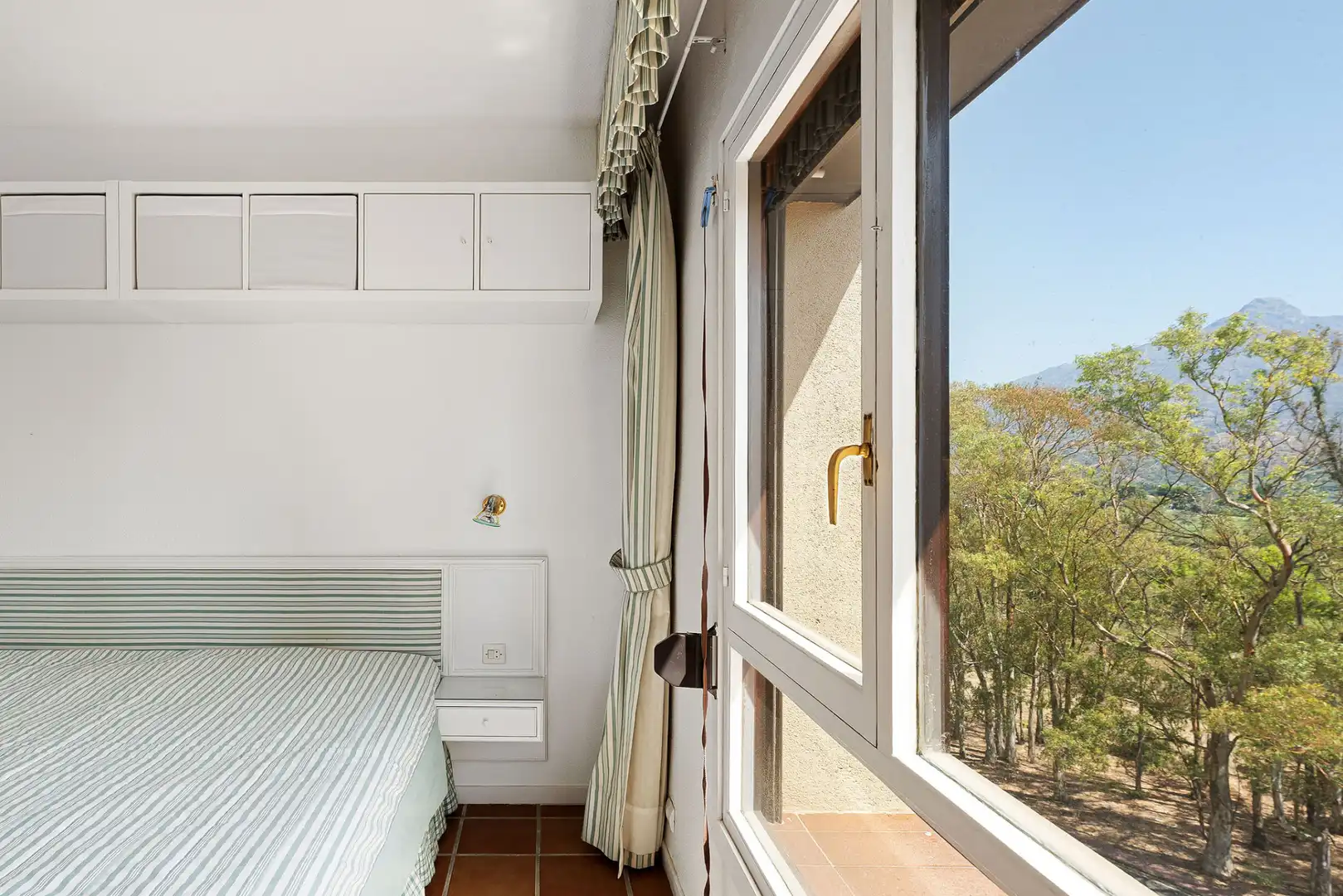 Bedroom of Apartments for sale in Marbella  with Swimming Pool and Community pool
