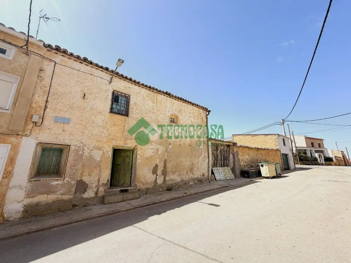 Exterior view of Houses for sale in Portalrubio de Guadamejud