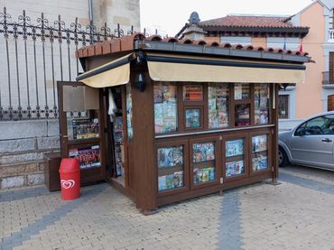 Business premises for sale in plaza de la iglesia