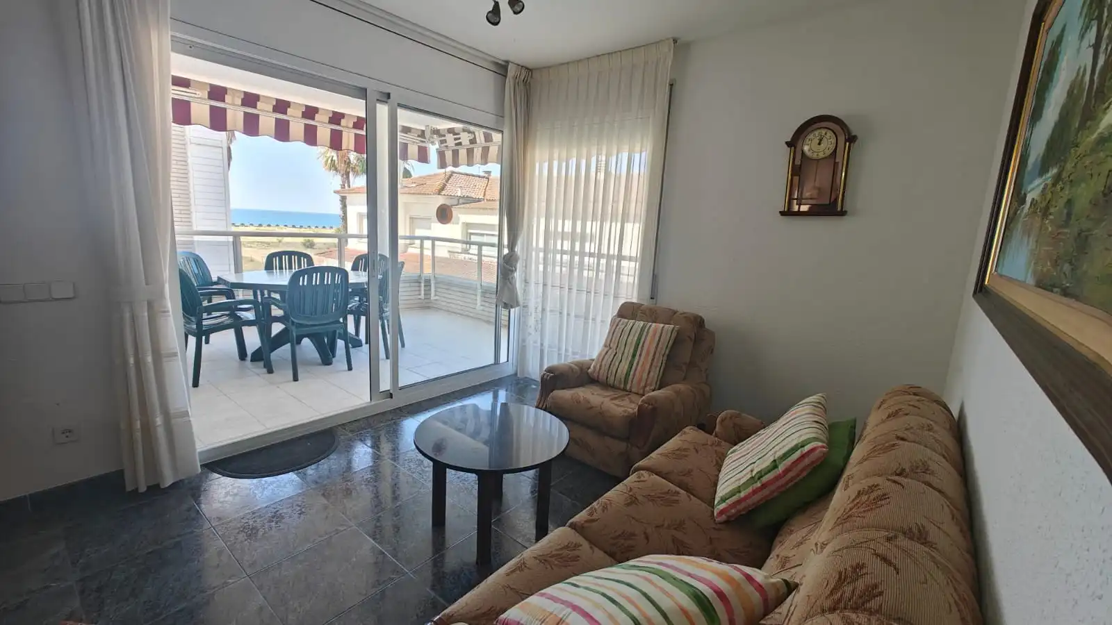 Wohnzimmer von Wohnung zum Verkauf in Cunit mit Klimaanlage, Heizung und Terrasse