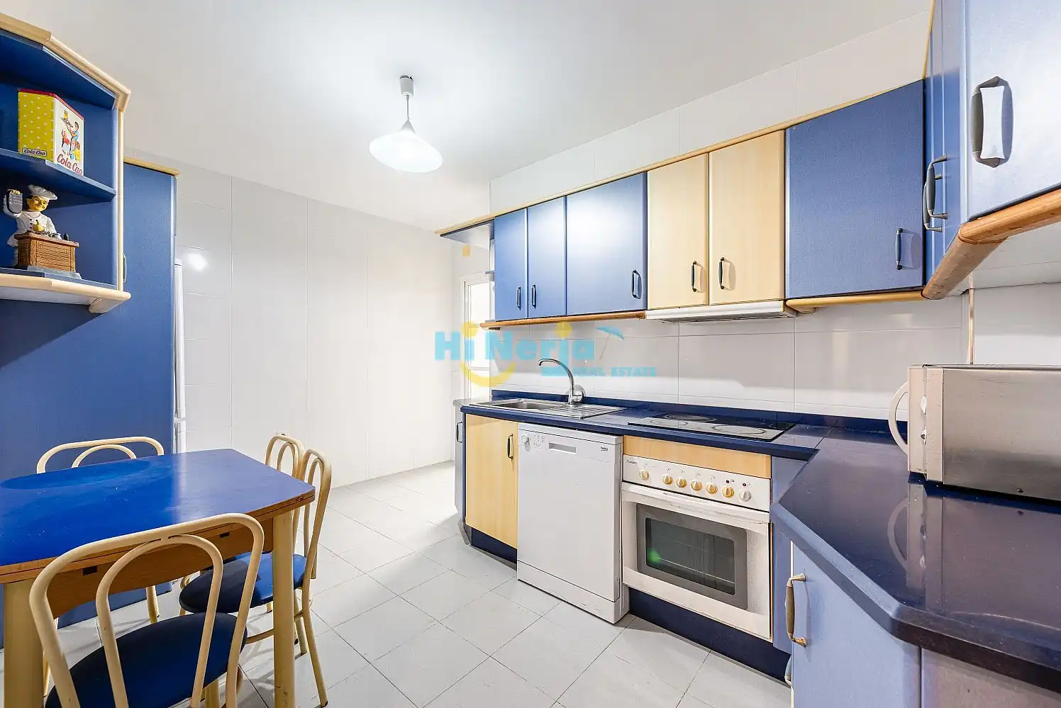 Apartamento con piscina en venta en Torre del Mar, imagen 7
