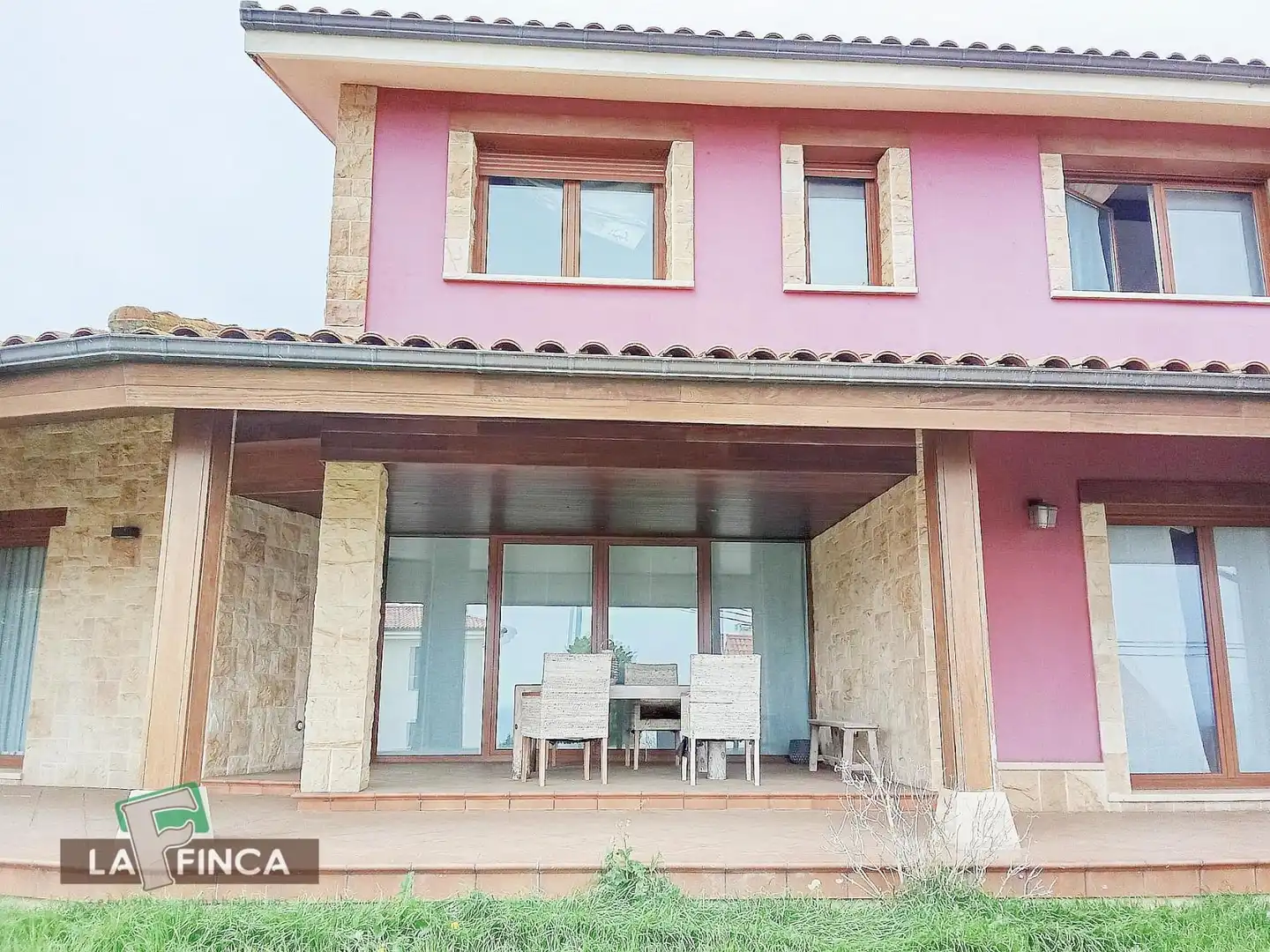 Vista exterior de Casa o chalet en venta en Gozón con Calefacción, Parquet y Terraza