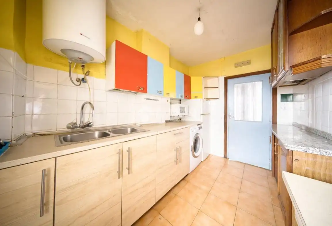 Cocina de Piso en venta en Valladolid con Balcón