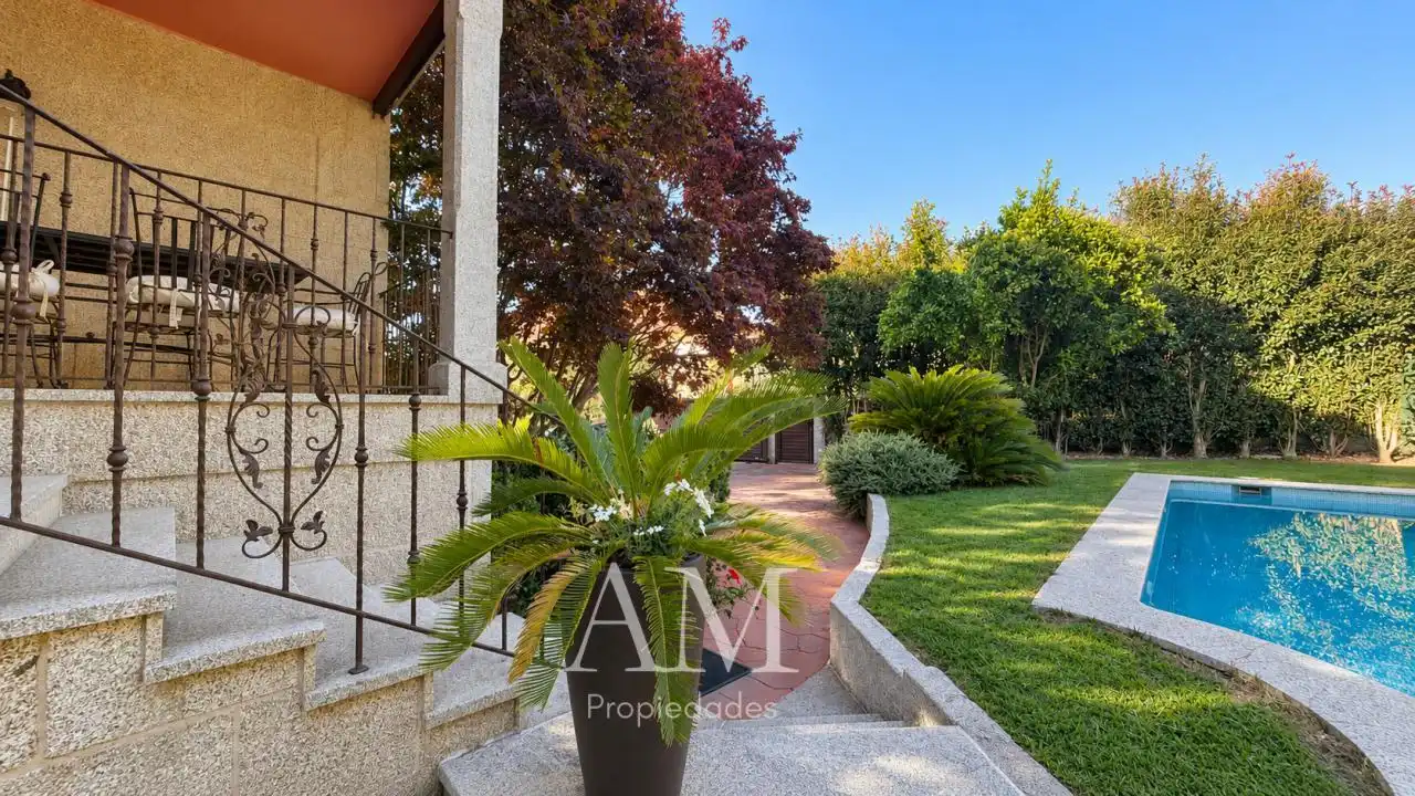 Chalet con terraza en venta en Cruceiro, imagen 57