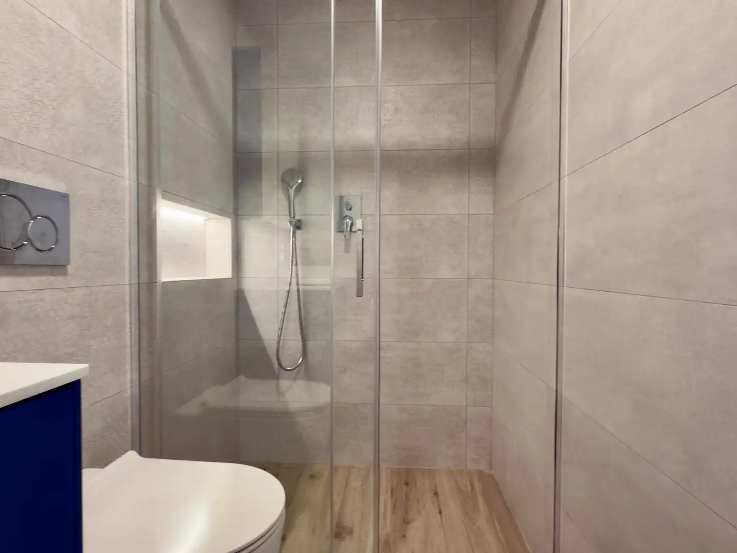 Badezimmer von Wohnungen zum Verkauf in La Manga del Mar Menor mit Klimaanlage, Heizung und Terrasse