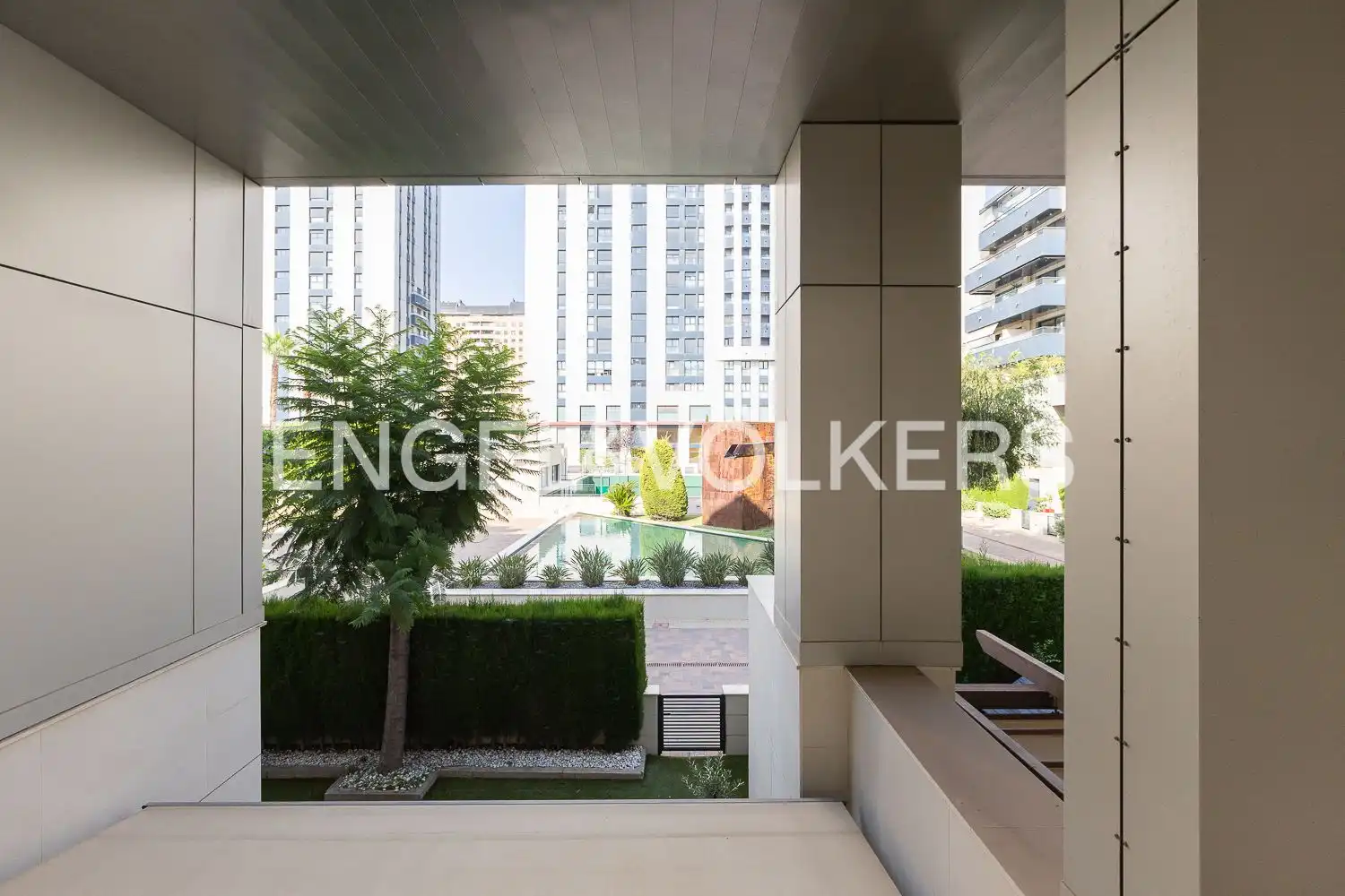 Terraza de Dúplex en venta en Valencia con Aire acondicionado, Calefacción y Jardín privado