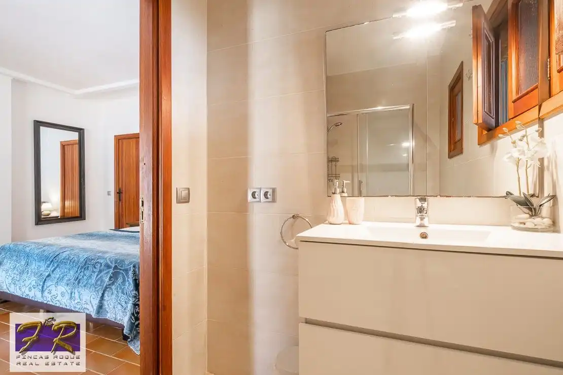 Bany de Casa o xalet en venda en Alcúdia amb Aire condicionat, Terrassa i Traster
