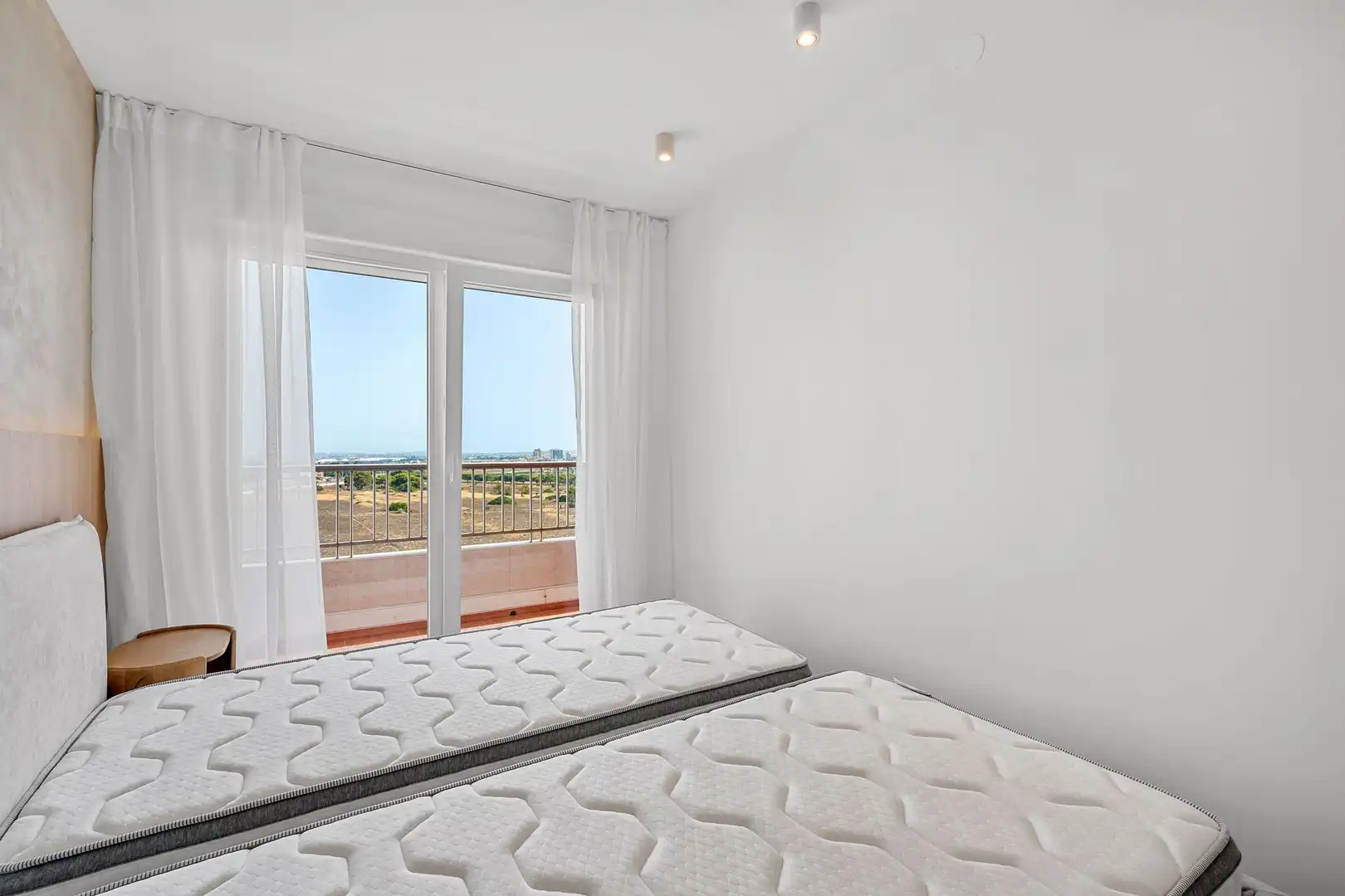 Apartment with terrace for sale in Playa del Acequión, Náufragos y Rocío del Mar, imagen 4