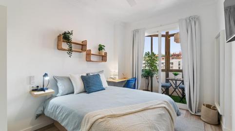 Foto 2 de Apartament per a compartir a Navas,  Barcelona Capital