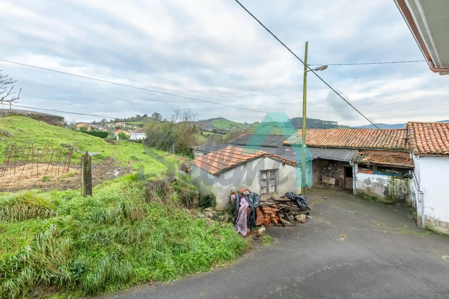 Casa adosada en venta en Lugar Llovera, Parroquias Sur - La Manjoya