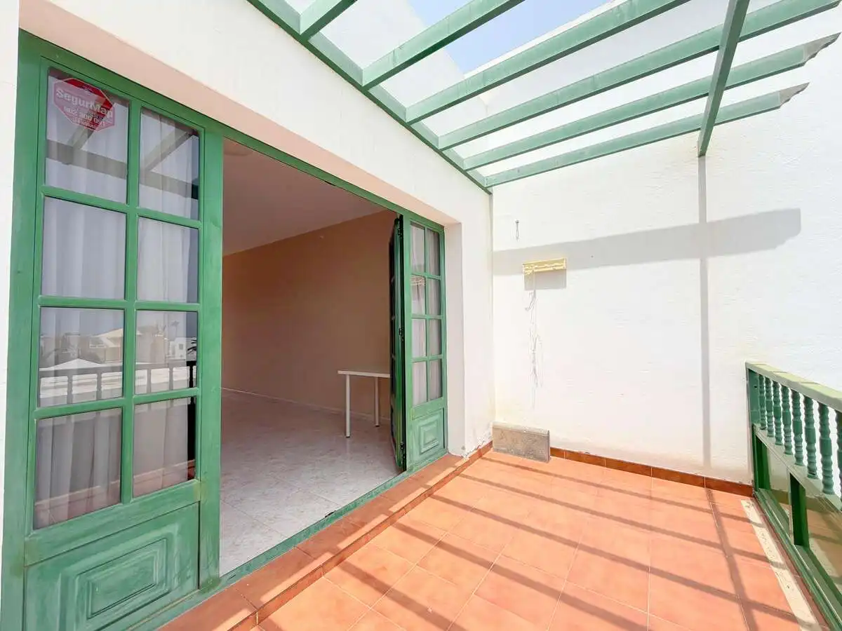 Terrasse von Wohnungen zum Verkauf in Teguise mit Gemeinschaftspool