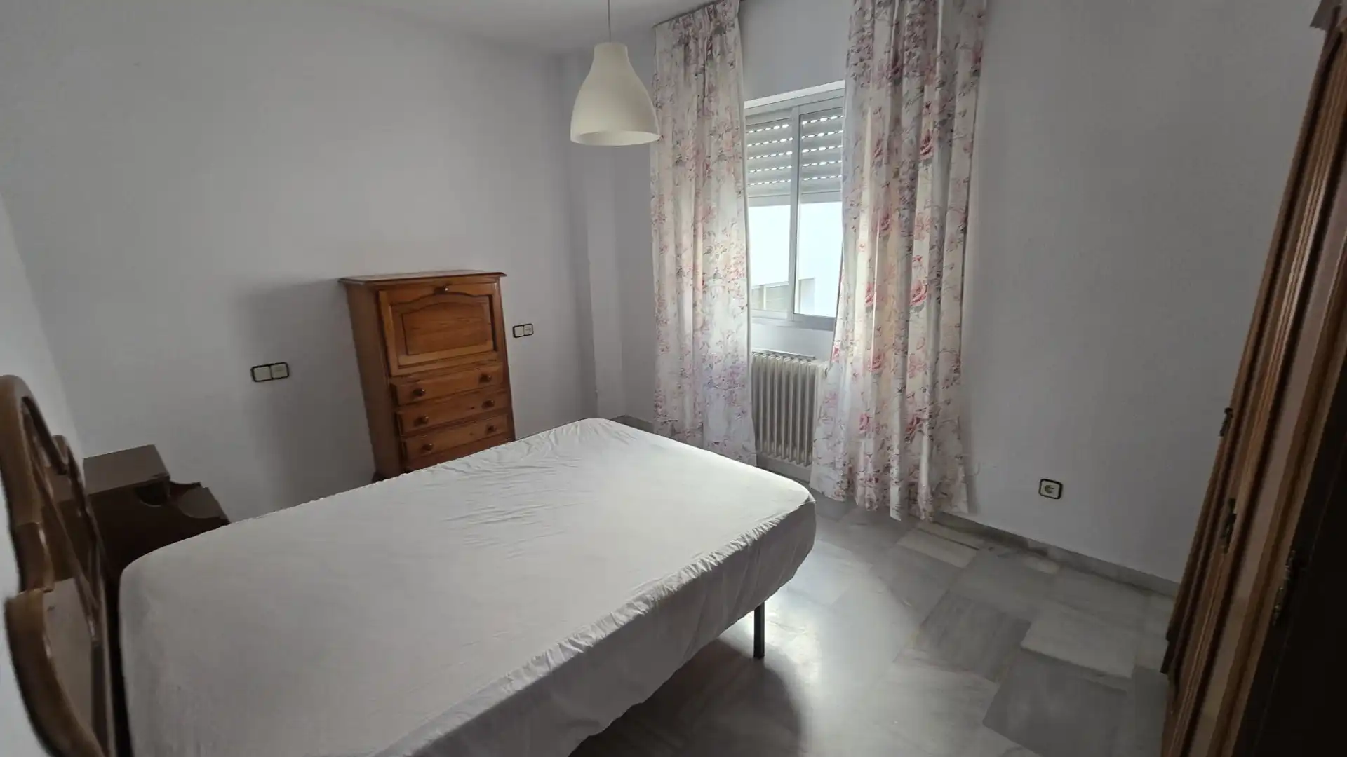 Schlafzimmer von Wohnung zur Miete in Úbeda mit Heizung, Möbliert und Ofen