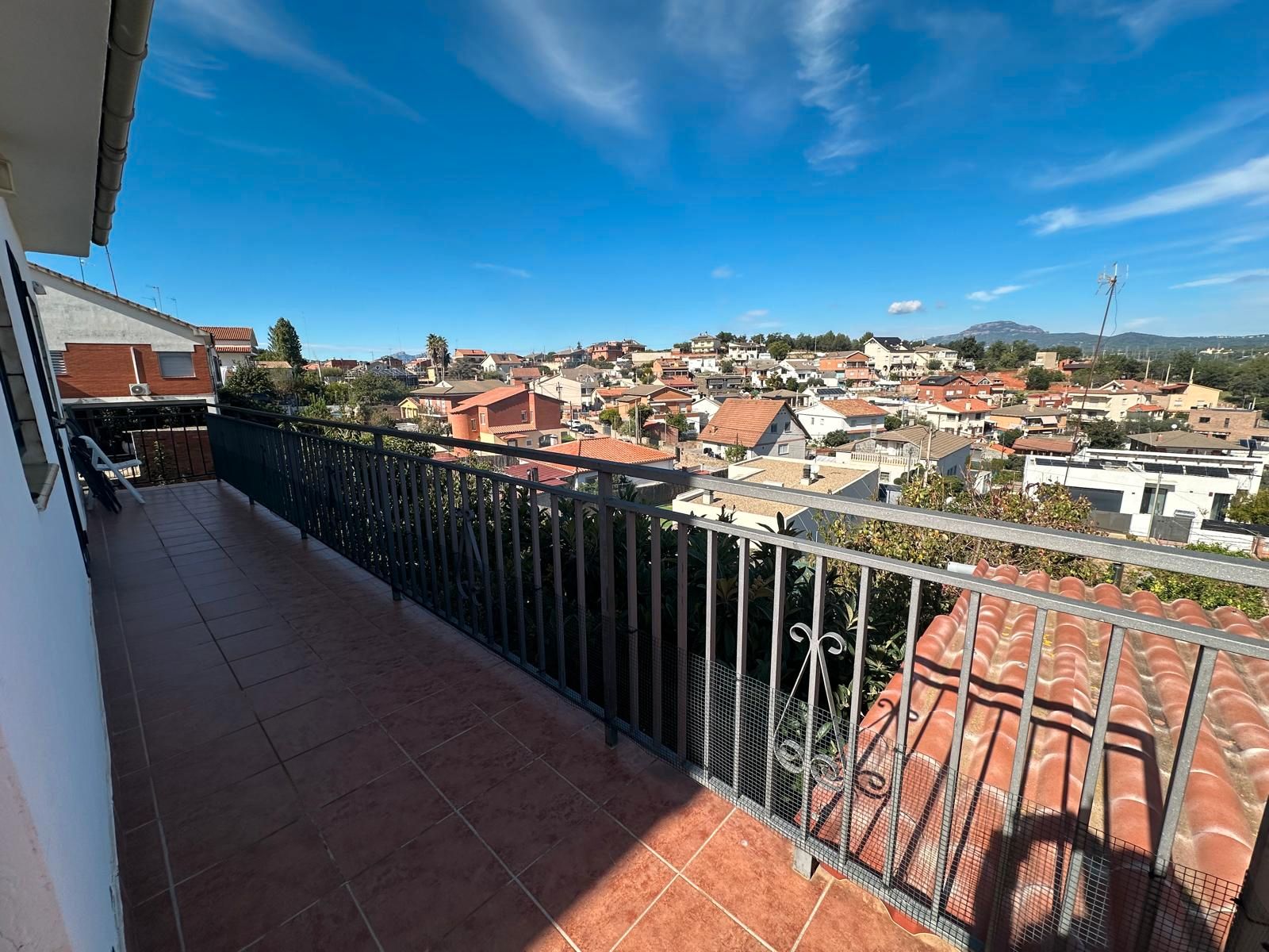 Terrace of House or chalet for sale in Terrassa  with Air Conditioner, Heating and Private garden