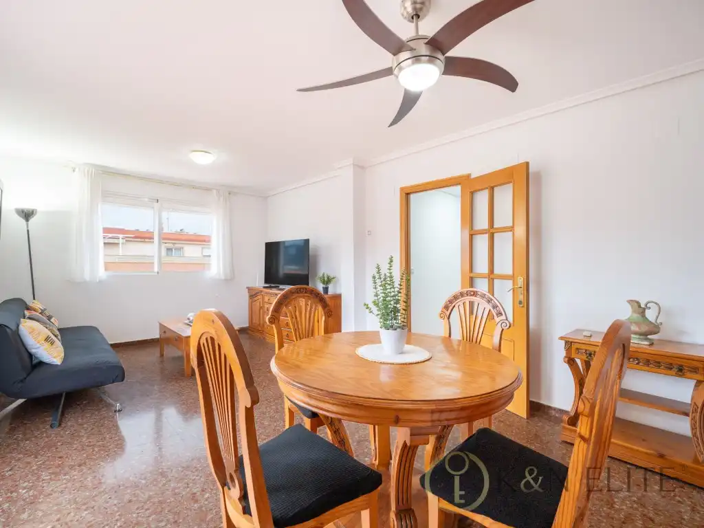 Flat to rent in Calle Parretes Les, imagen 2