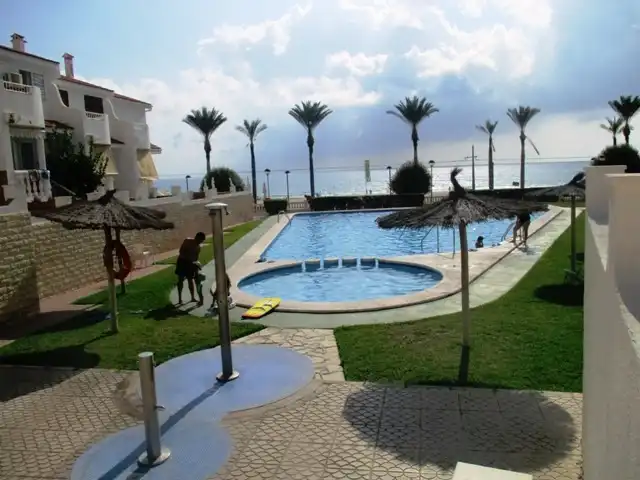 Apartament de lloguer a Carrer de Juan de la Cierva, 19, Playa Muchavista