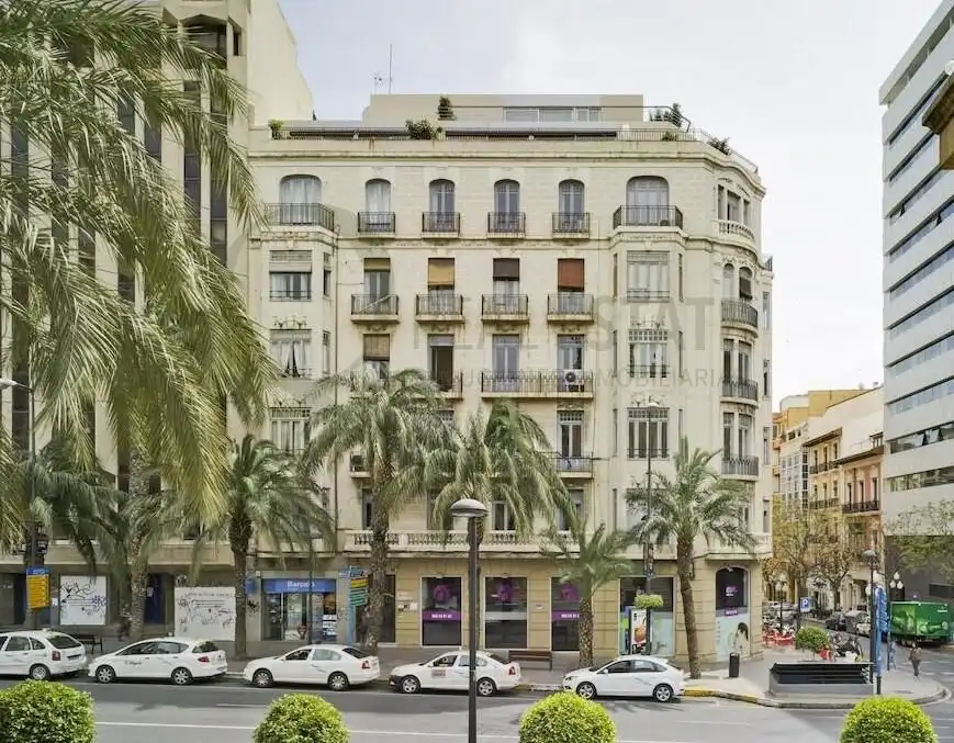 Vista exterior de Piso de alquiler en Alicante / Alacant con Calefacción, Terraza y Amueblado