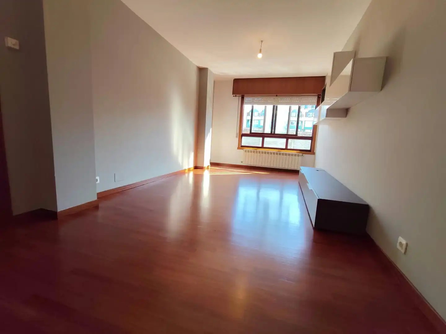 Living room of Flat for sale in Cambre   with Heating, Parquet flooring and Storage room