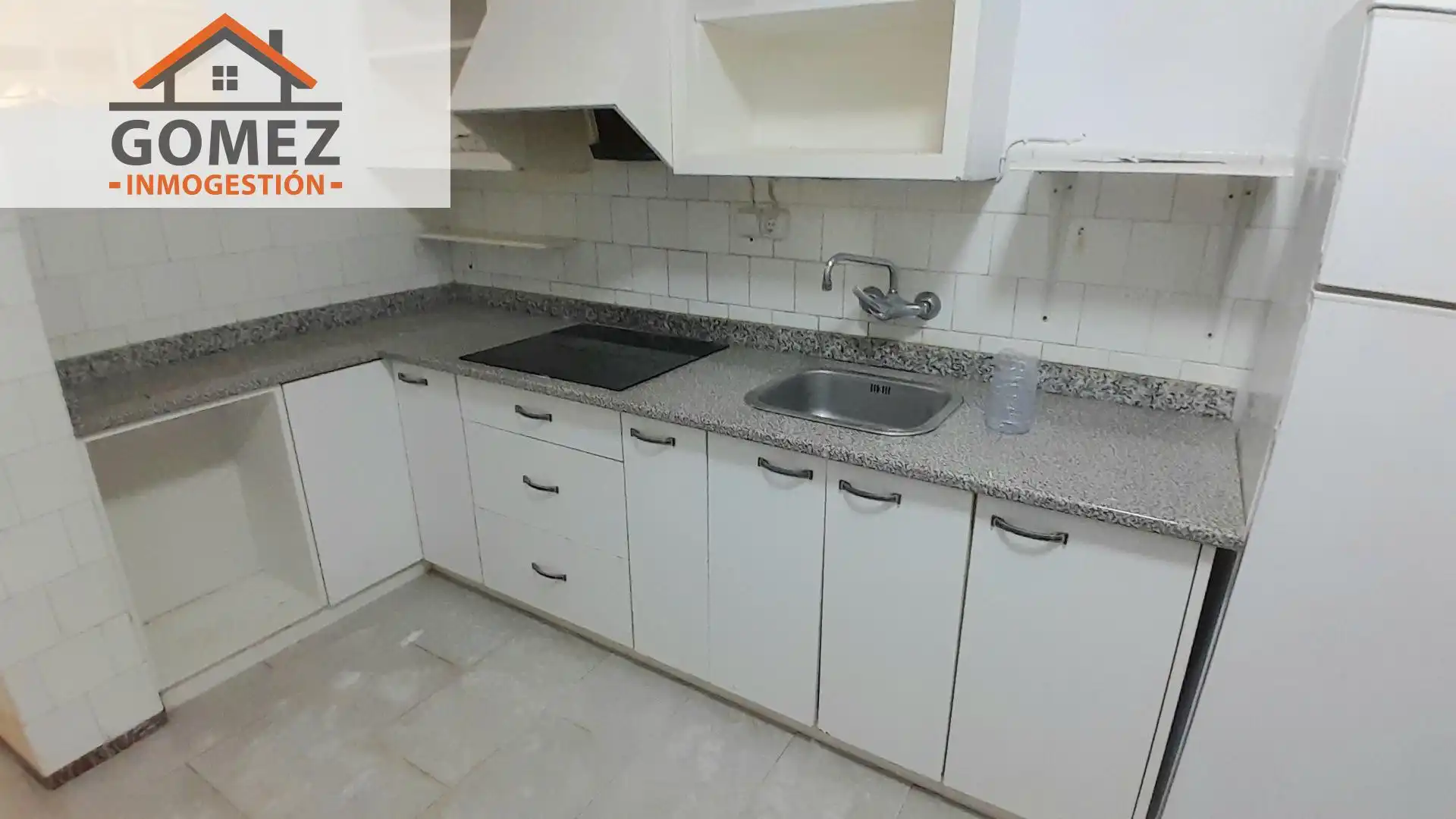 Houses for sale in Yecla, Murcia
