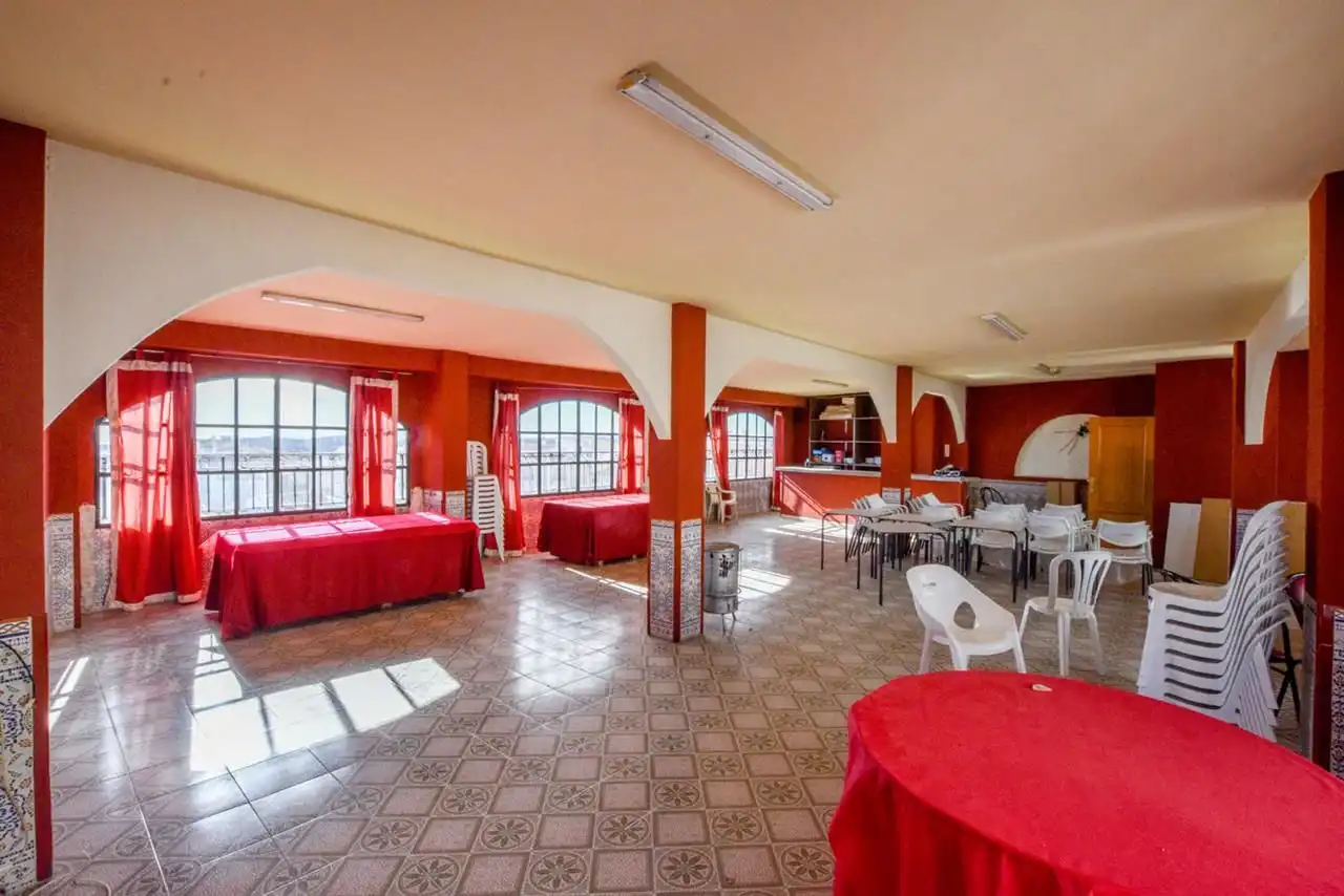 Edificio en venta en Taberno