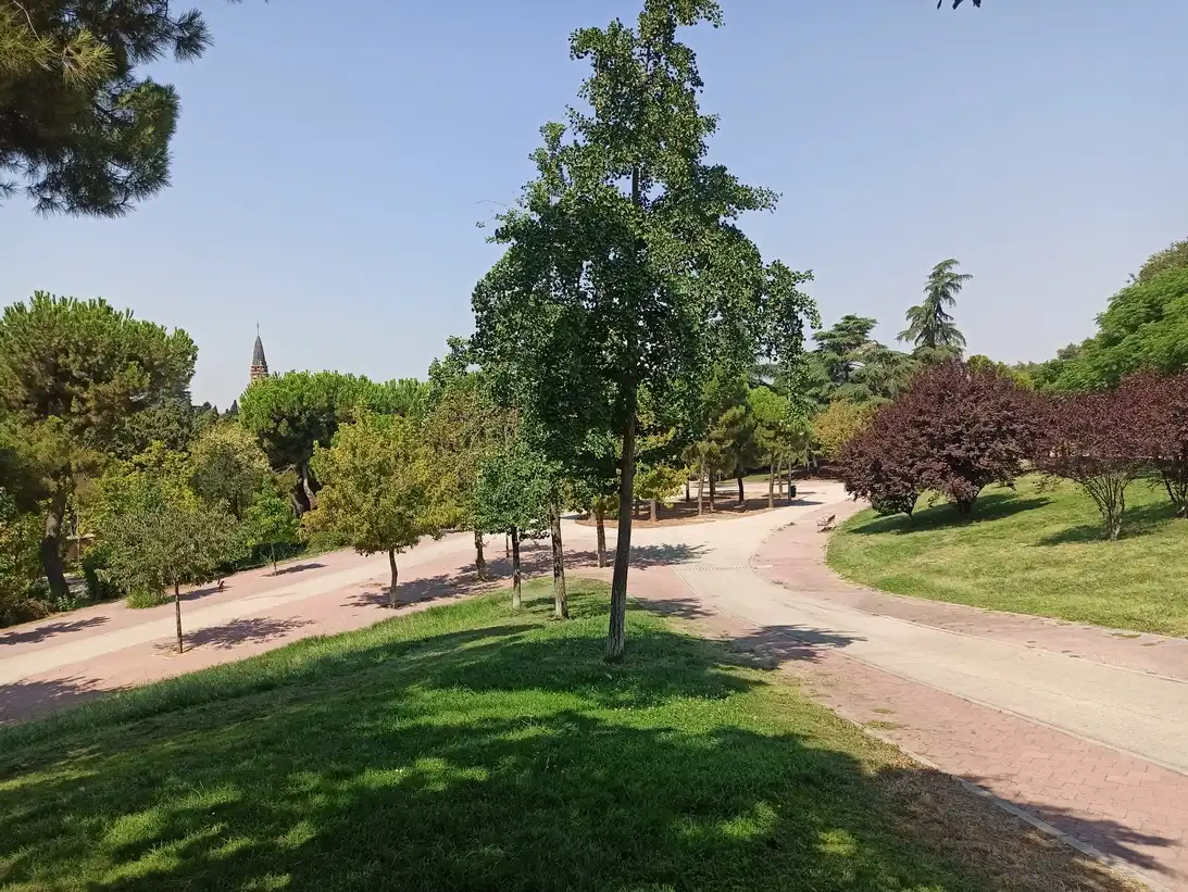 Vista exterior de Pis en venda en Madrid amb Aire condicionat, Calefacció i Terrassa