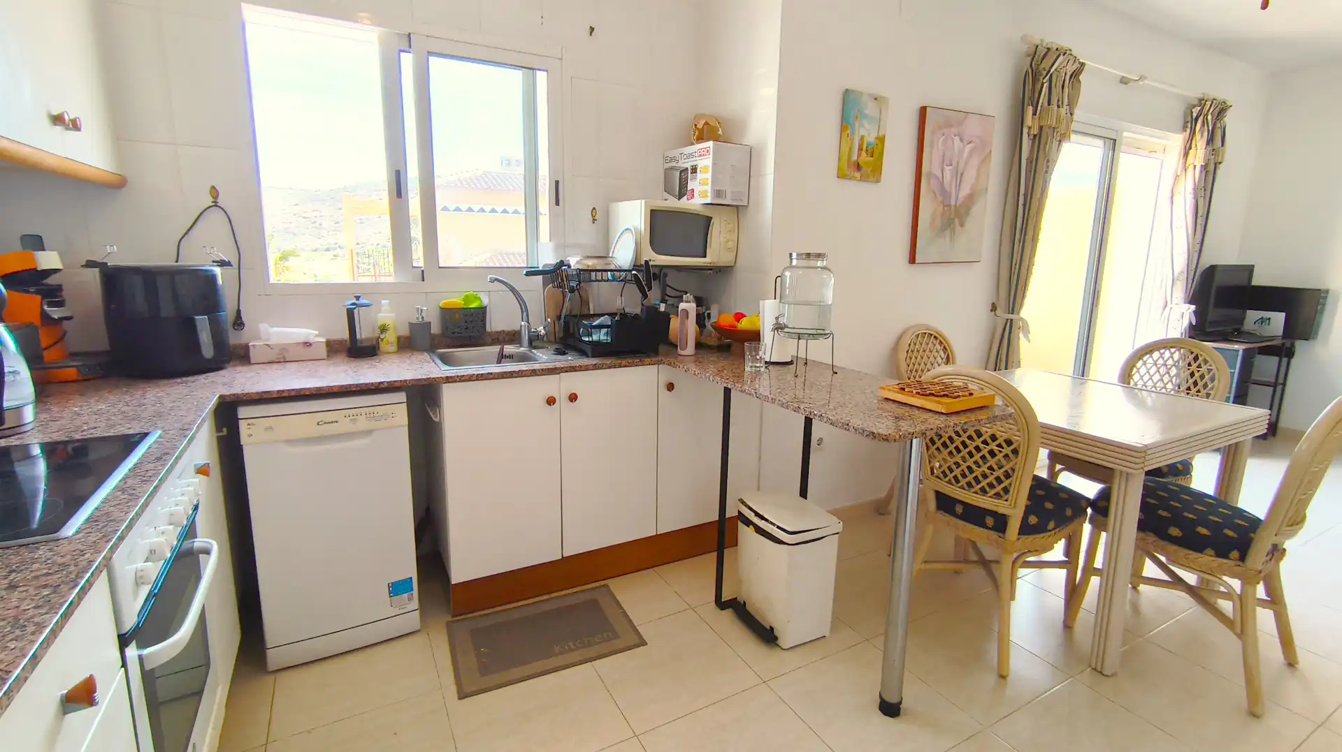 Cuina de Apartament en venda en Dénia amb Aire condicionat, Terrassa i Traster