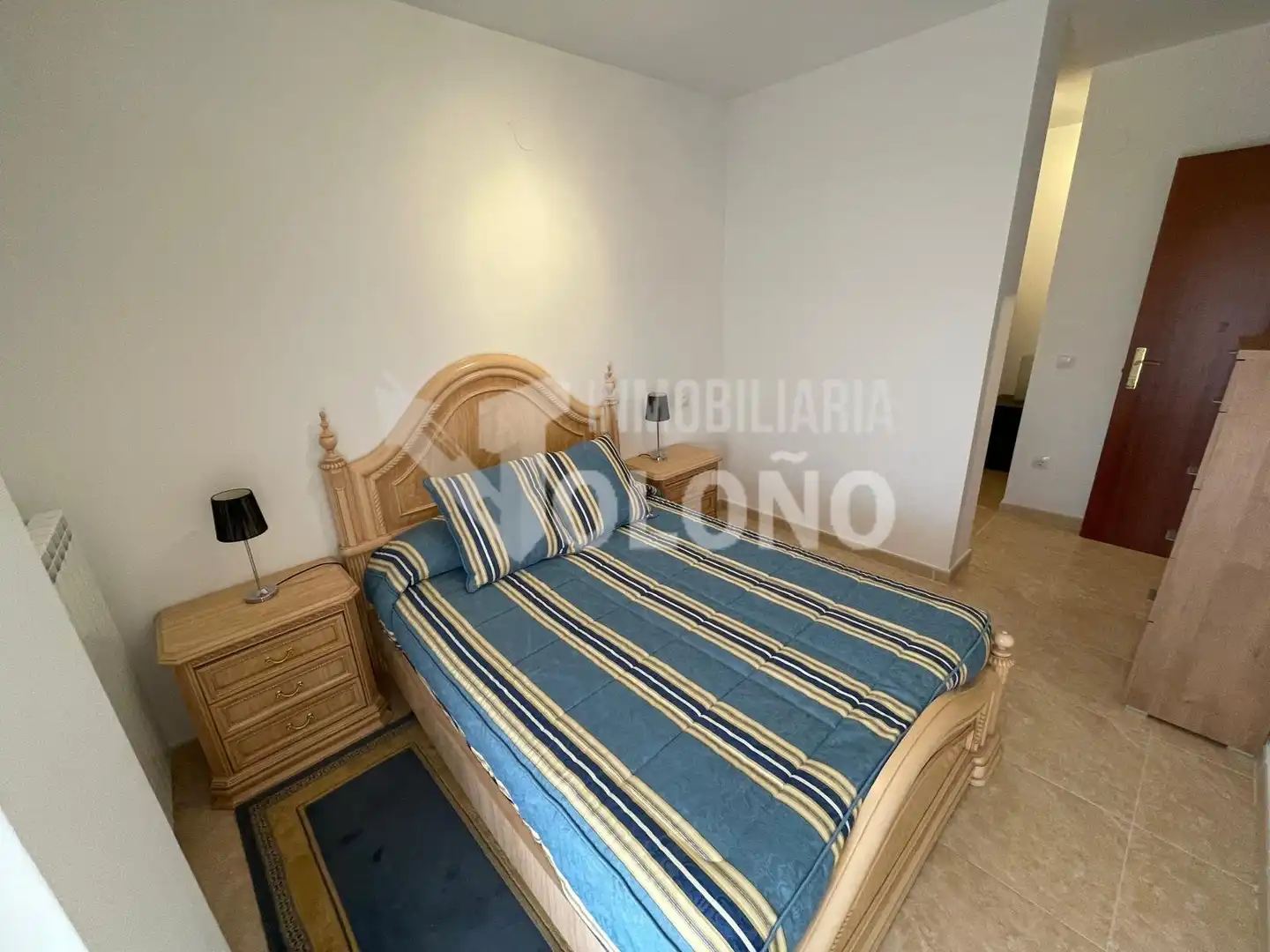 Habitación de Dúplex en venta en Castañares de Rioja con Calefacción, Parquet y Terraza