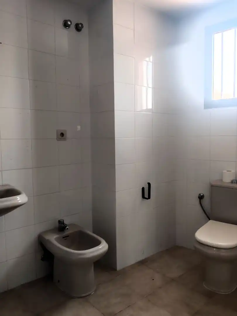 Bathroom of Flat for rent in Valencia  with Terrace