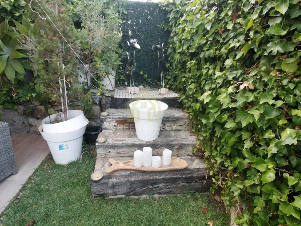 Jardí de Casa adosada en venda en La Alcaidesa amb Aire condicionat, Calefacció i Jardí privat
