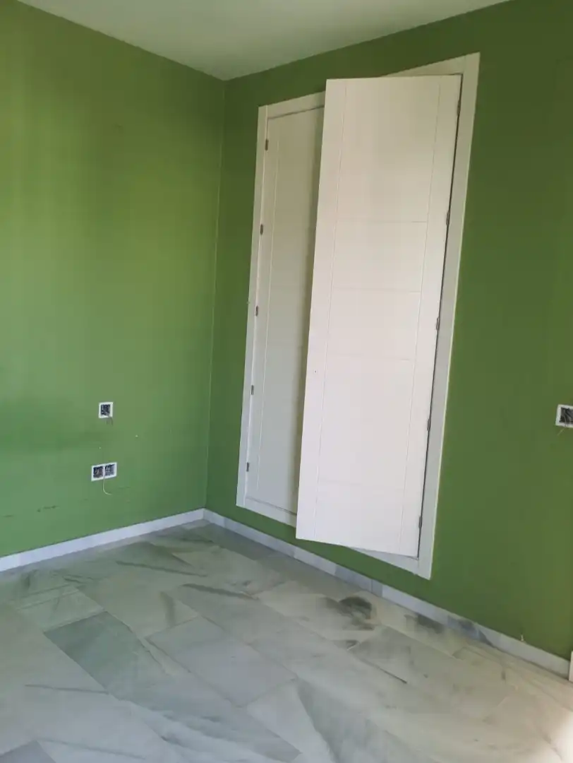 Habitación de Casa adosada en venta en Bollullos de la Mitación con Trastero