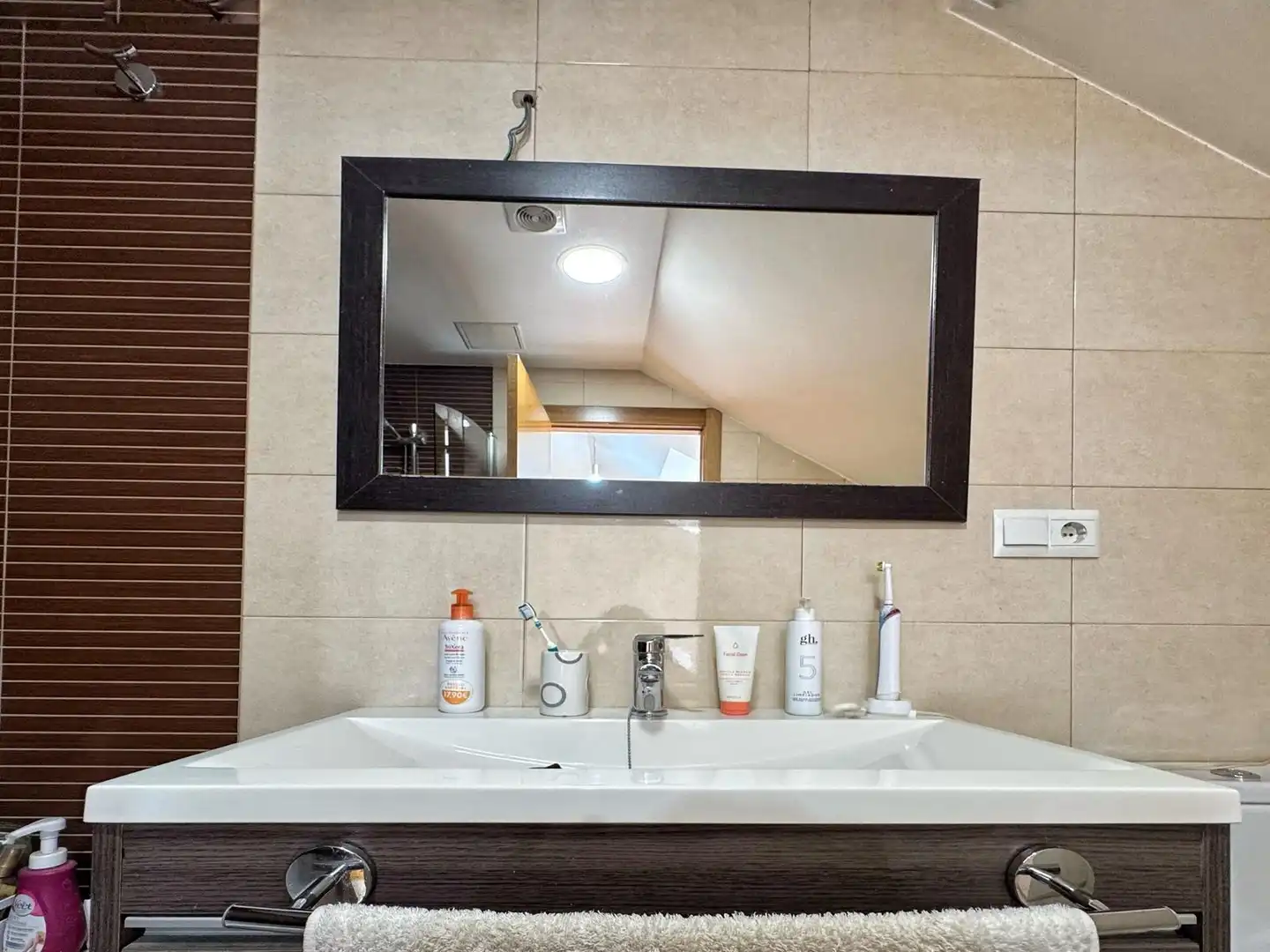 Bathroom of Attic for sale in Poio  with Heating and Balcony