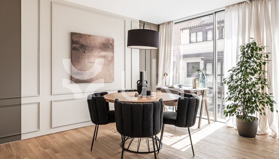 Apartamento de alquiler en Calle de Javier Ferrero, Ciudad Jardín - Imagen 3