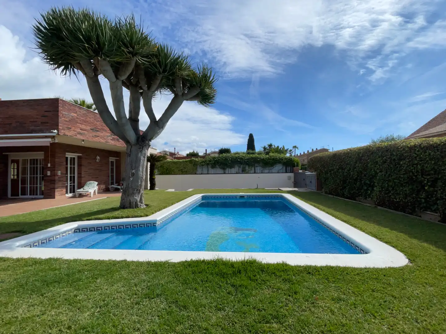 Piscina de Casa o xalet en venda en Sant Vicenç de Montalt amb Aire condicionat, Calefacció i Jardí privat