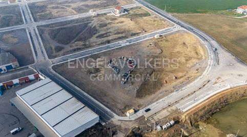 Terreno industrial finalista de 13.240 m2 en Manlleu Barcelona, immagine 4