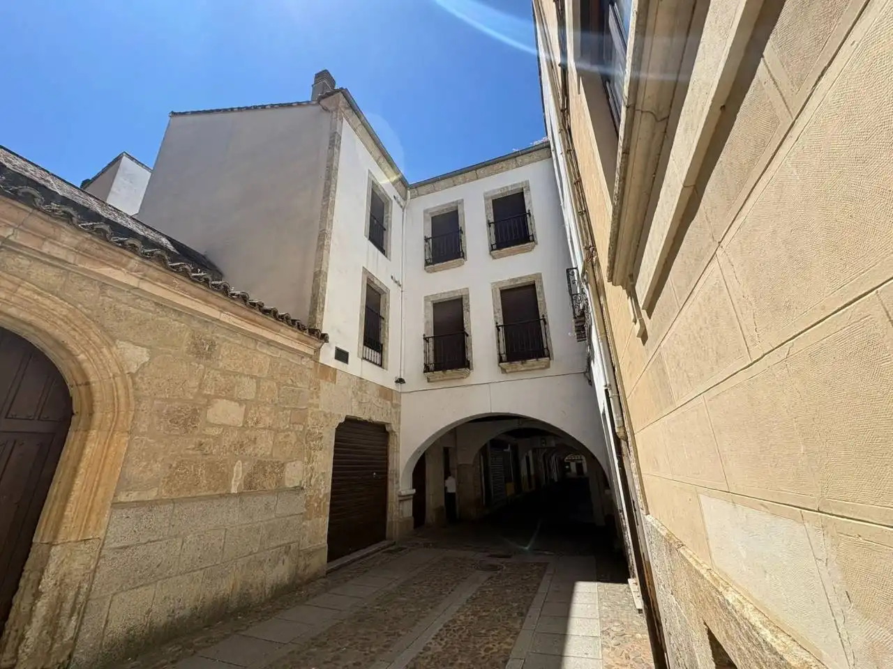 Gemischtgenutztes Gebäude zum Verkauf in Plaza Buen Alcalde, imagen 7