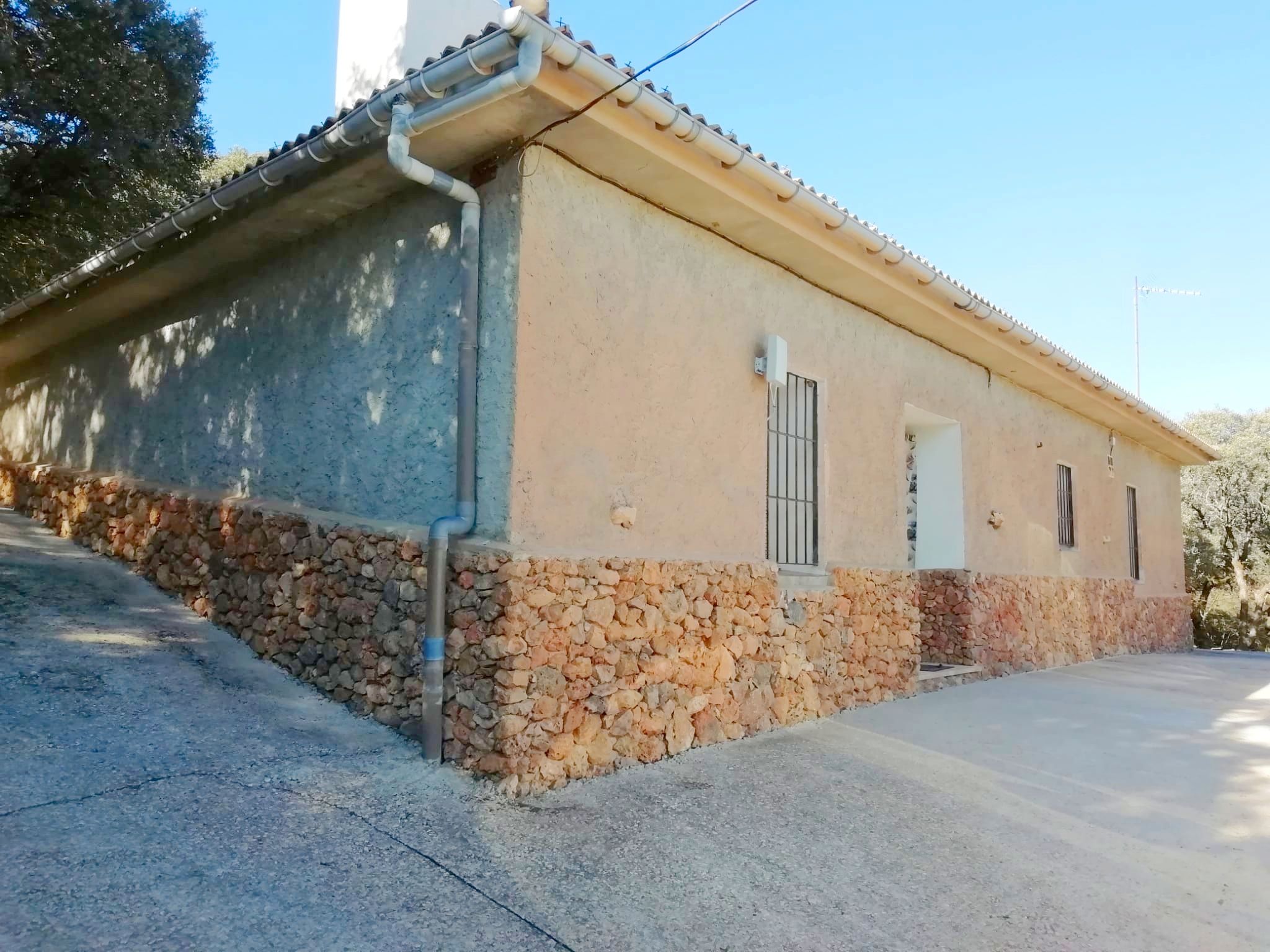 Exterior view of Country house for sale in Zafarraya  with Private garden and Furnished