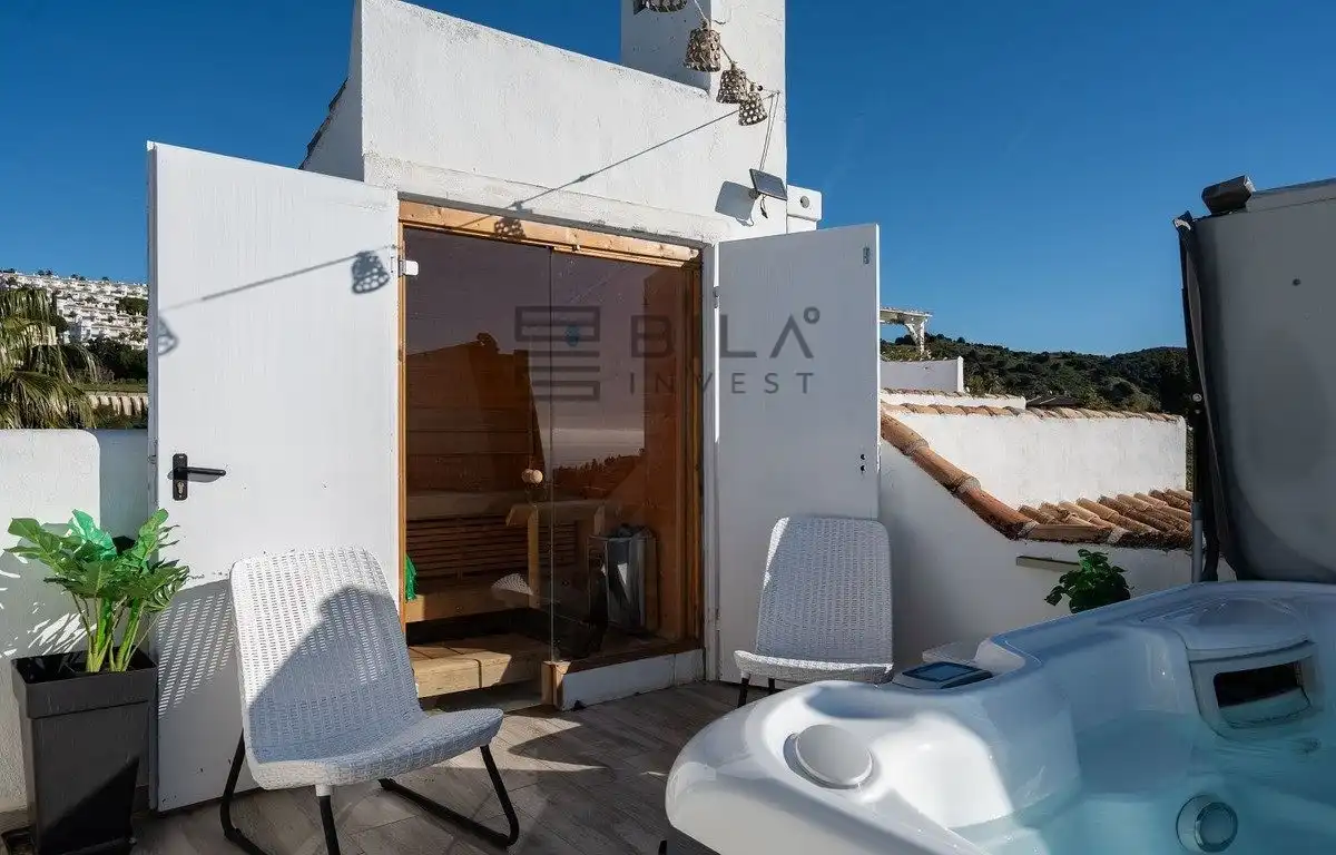 Adosado con piscina en venta en La Cornisa, imagen 23