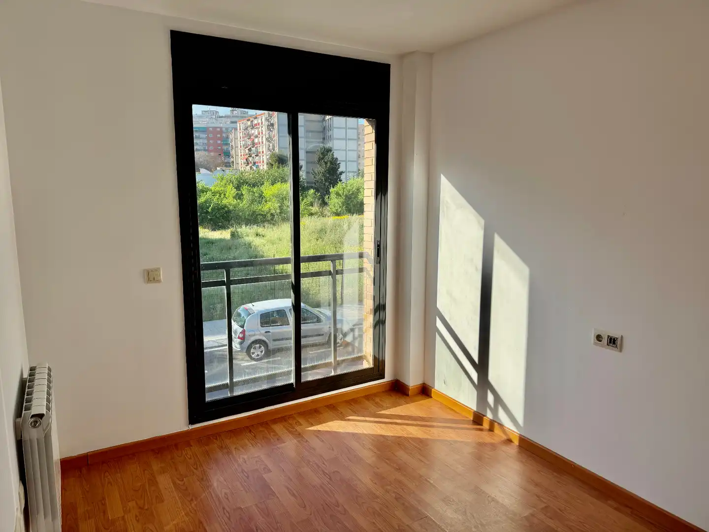 Schlafzimmer von Einfamilien-Reihenhaus zum Verkauf in Reus mit Parkett und Terrasse