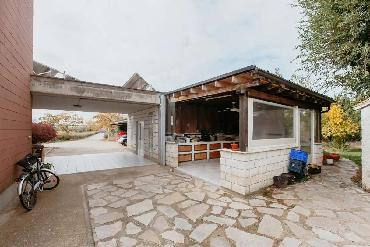 Vista exterior de Casa o chalet en venta en Huesca con Aire acondicionado, Calefacción y Jardín privado